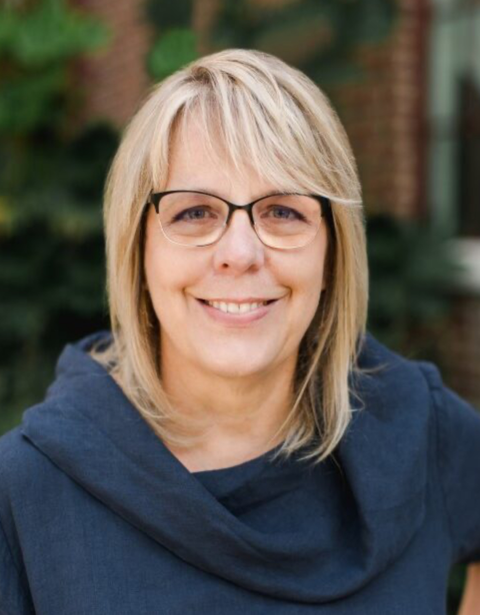 Headshot_Rebecca Wallace